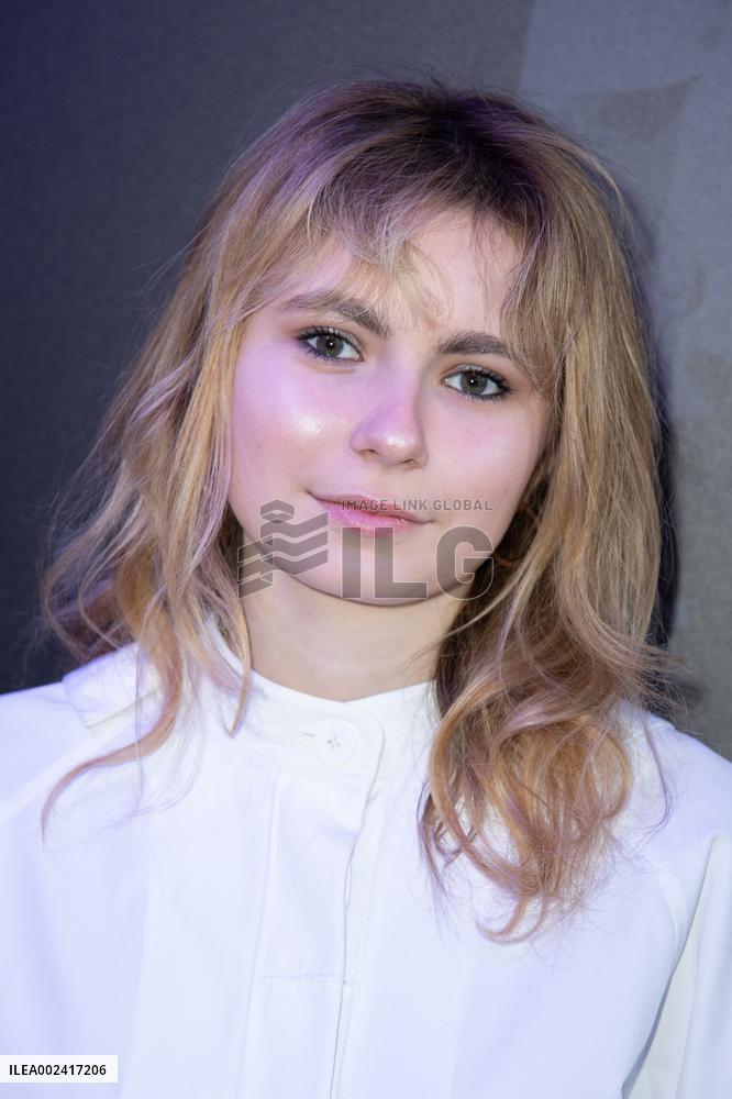 PFW Shiatzy Chen Front Row