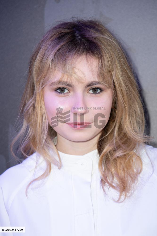 PFW Shiatzy Chen Front Row