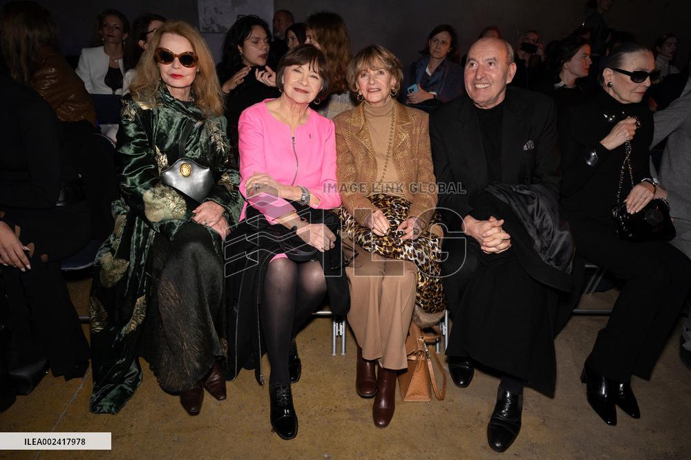 PFW - Pierre Cardin Front Row