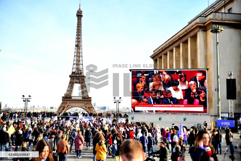 France Makes Abortion A Constitutional Right - Paris