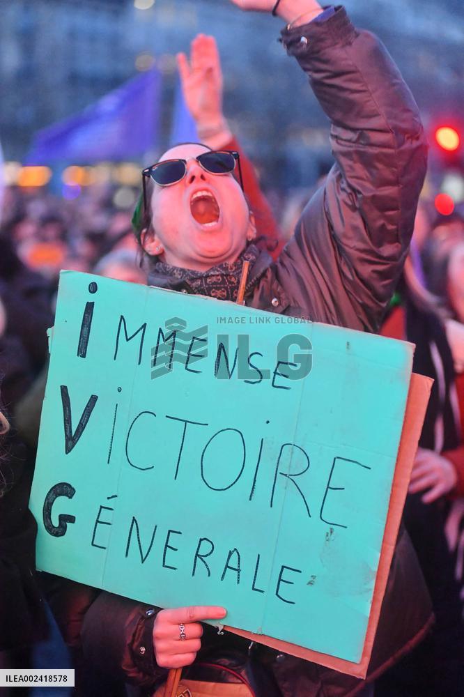 France Makes Abortion A Constitutional Right - Paris
