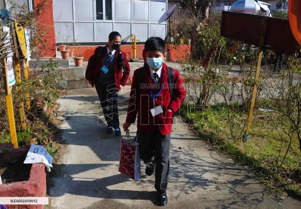Back To School In Kashmir - India