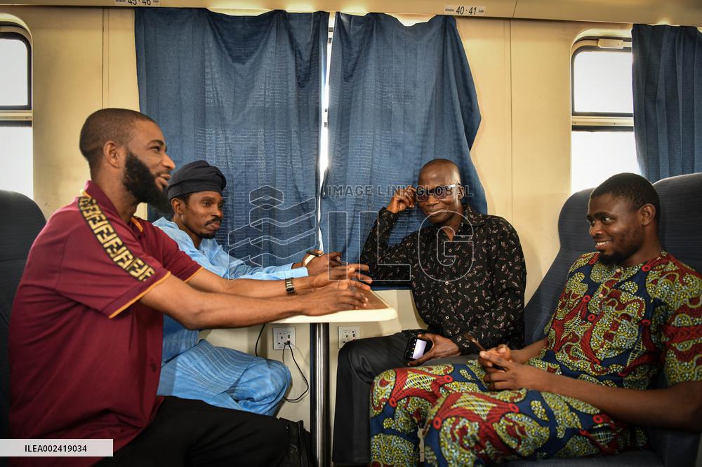 NIGERIA-LAGOS-IBADAN-CHINESE-BUILT RAILWAY-ECONOMIC DEVELOPMENT