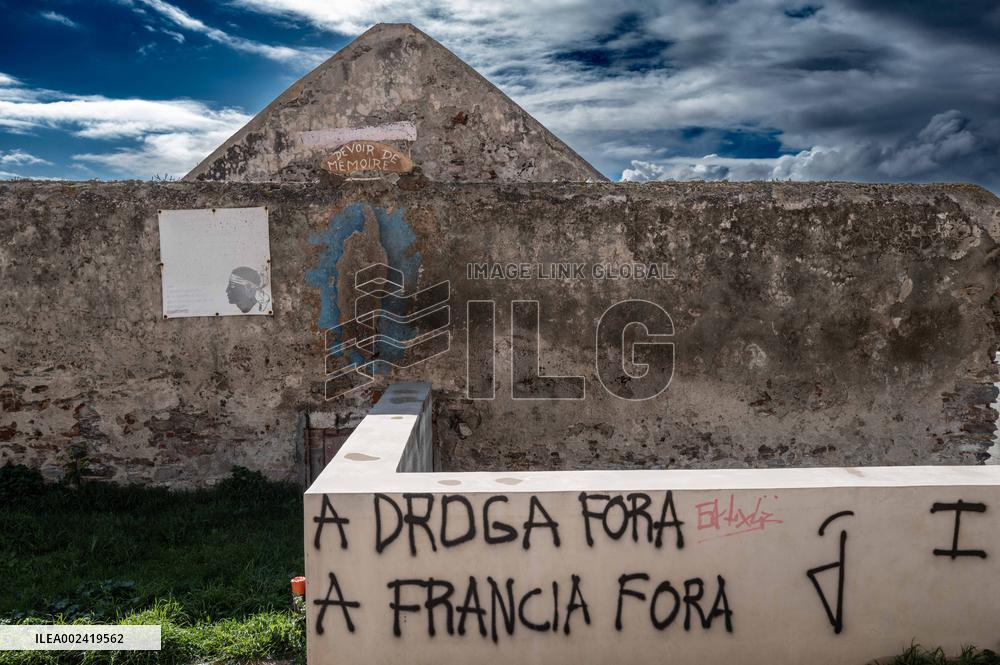Independentist Graffiti Covers Walls - Bastia