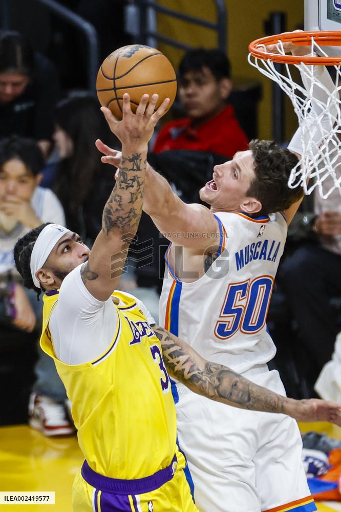 (SP)U.S.-LOS ANGELES-NBA-LAKERS VS THUNDER