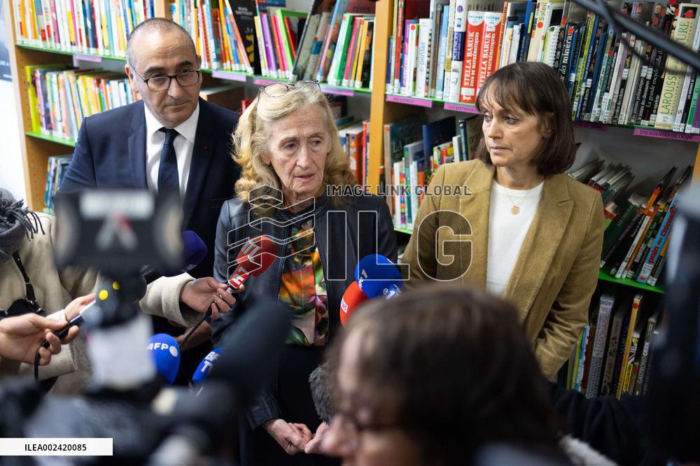 Nicole Belloubet visits the Maurice Ravel high school - Paris