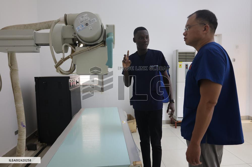 GHANA-ACCRA-CHINESE MEDICAL TEAM-RADIOLOGY