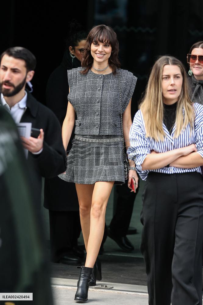 PFW - Chanel Womenswear Fall/Winter 2024-2025 - Arrivals NB