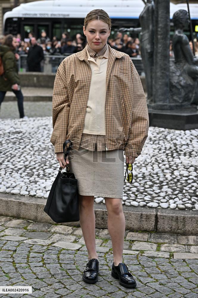 PFW Miu Miu Outside Arrivals