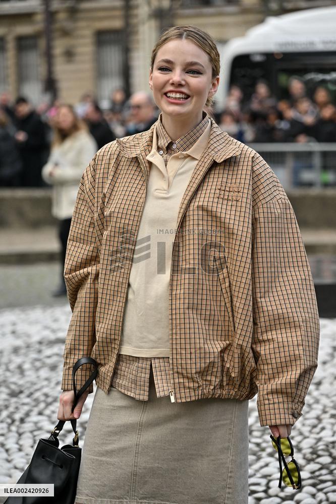 PFW Miu Miu Outside Arrivals