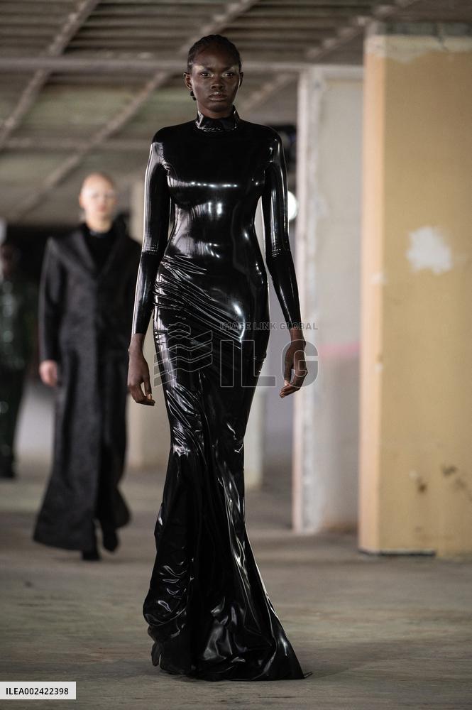 PFW - Avellano Runway