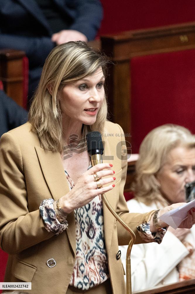 Questions to the Government - Paris