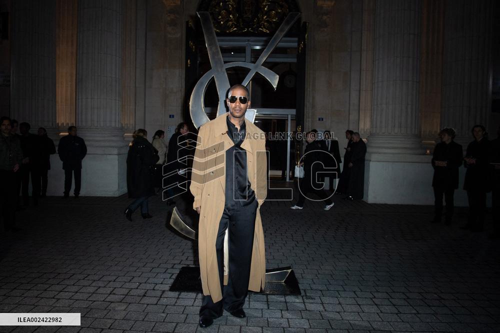 PFW Yves Saint Laurent Photocall