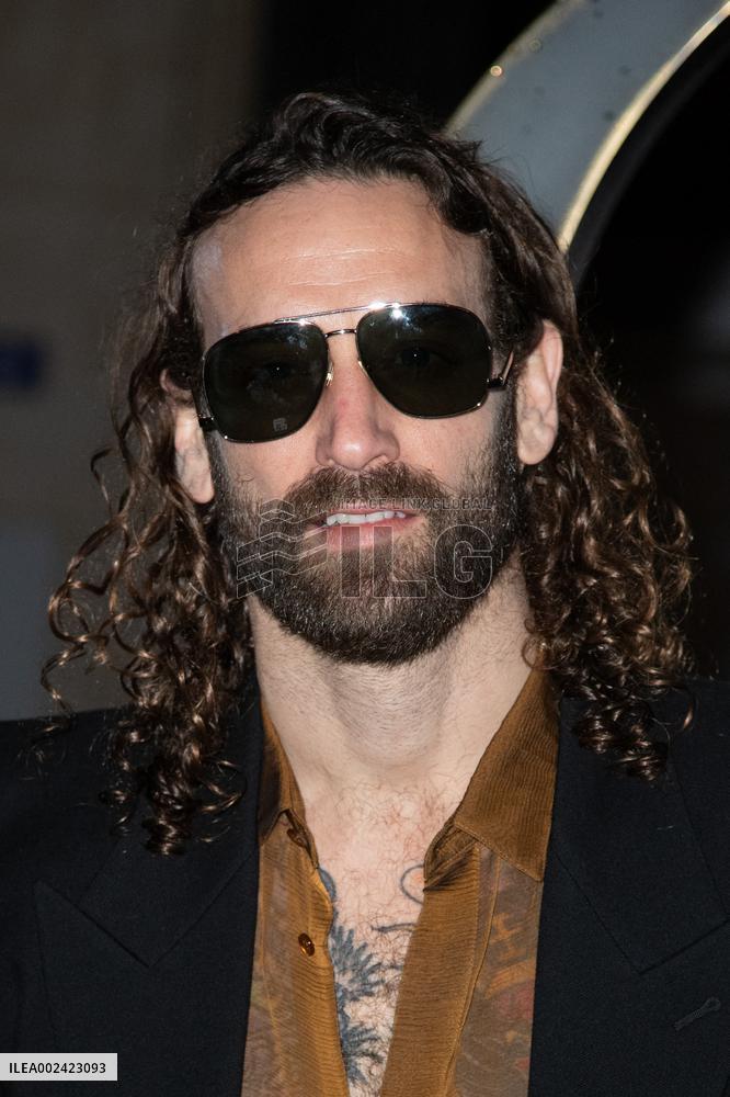 PFW Yves Saint Laurent Photocall