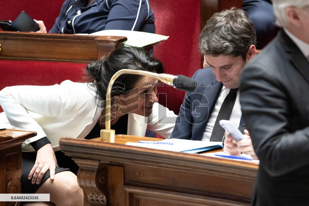 Questions to the Government - Paris