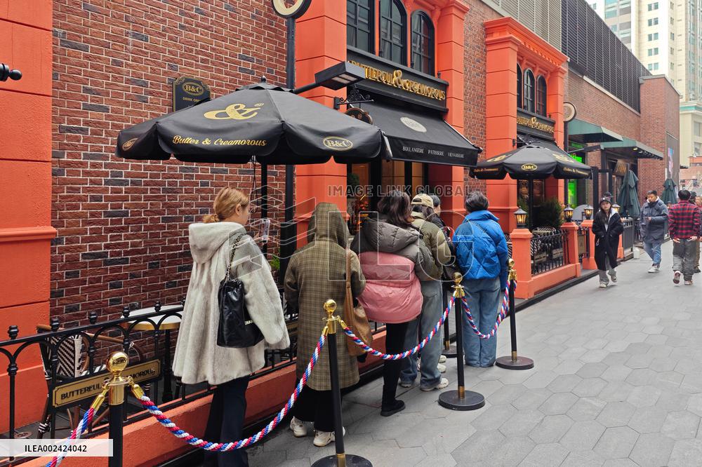 A Butterful & Creamorous Store in Shanghai