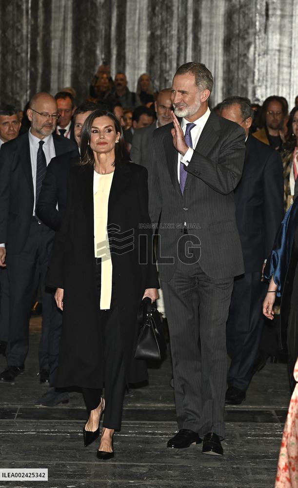 Royals At The Inauguration Of ARCO  Fair - Madrid