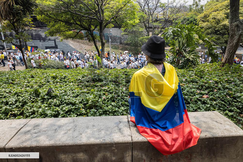 Colombia Faces New Antigovernment Protests