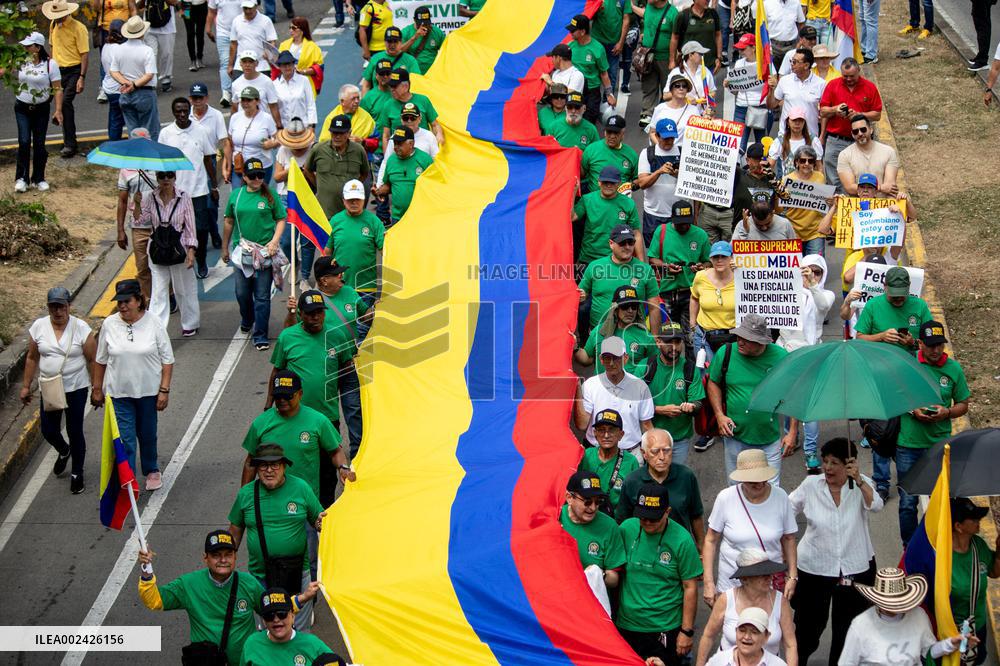 Colombia Faces New Antigovernment Protests