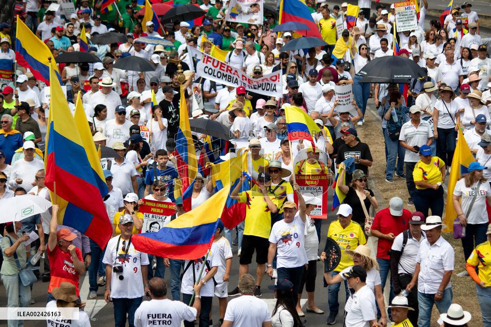 Colombia Faces New Antigovernment Protests