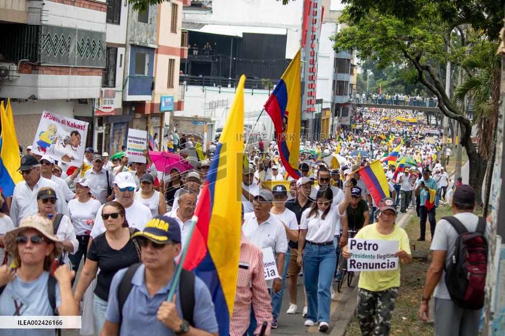 Colombia Faces New Antigovernment Protests