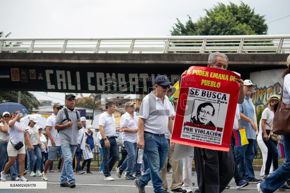 Colombia Faces New Antigovernment Protests