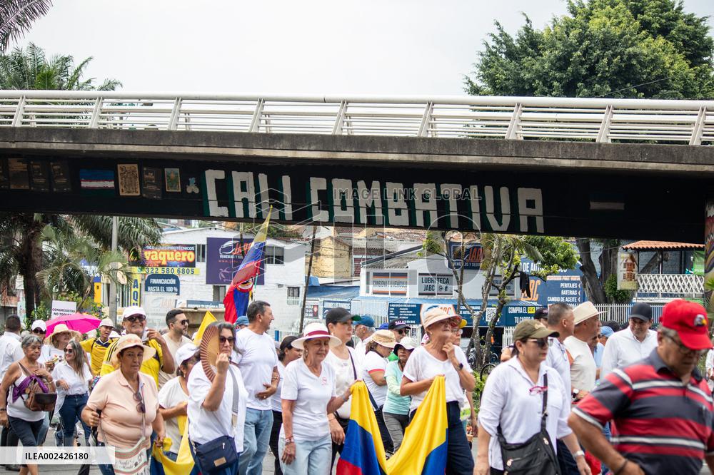 Colombia Faces New Antigovernment Protests