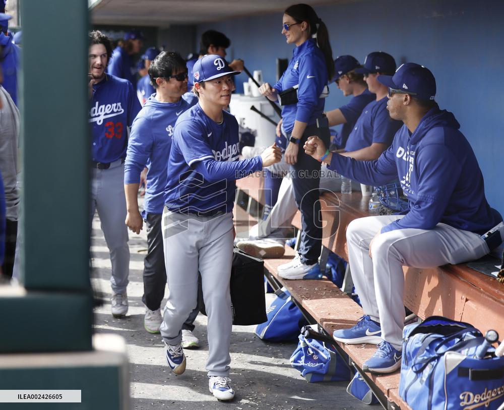 Baseball: MLB spring training
