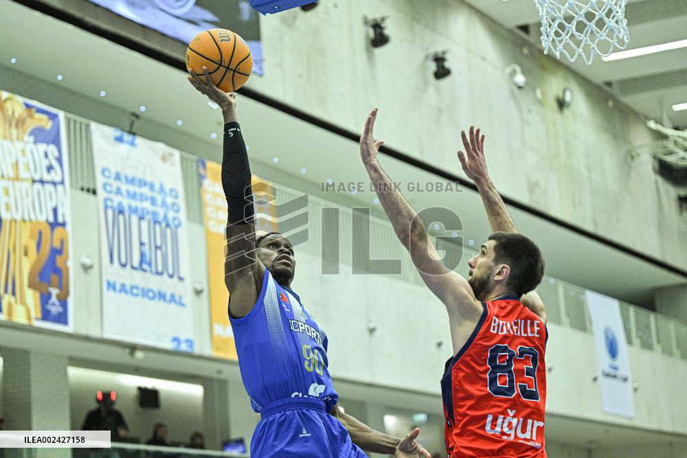Basketball FIBA Euroipe Cup : FC Porto vs Bahcesehir Kol.