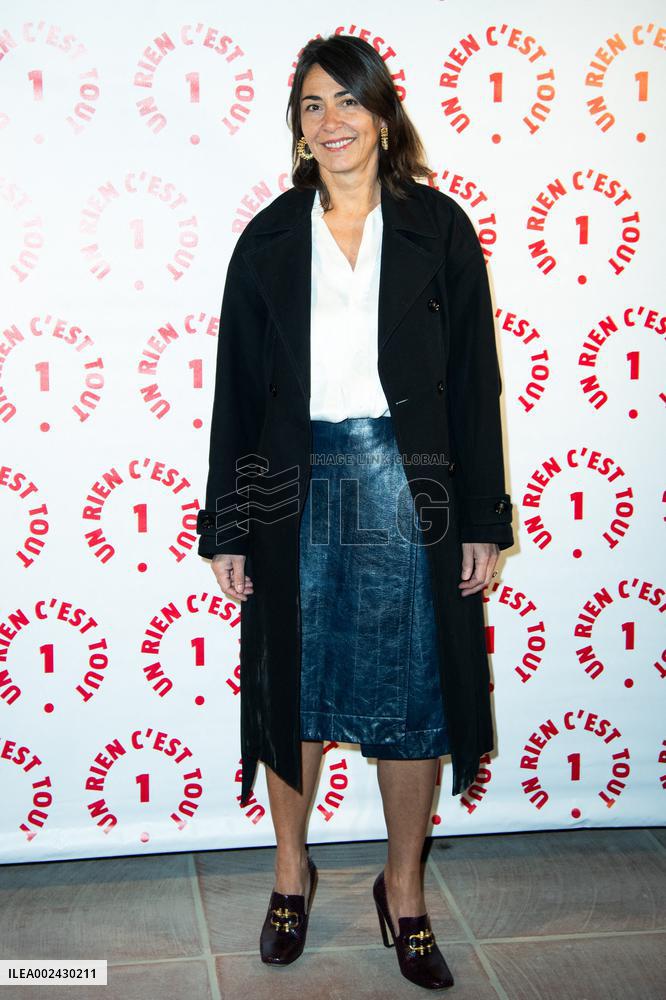 Un Rien C est Tout Gala