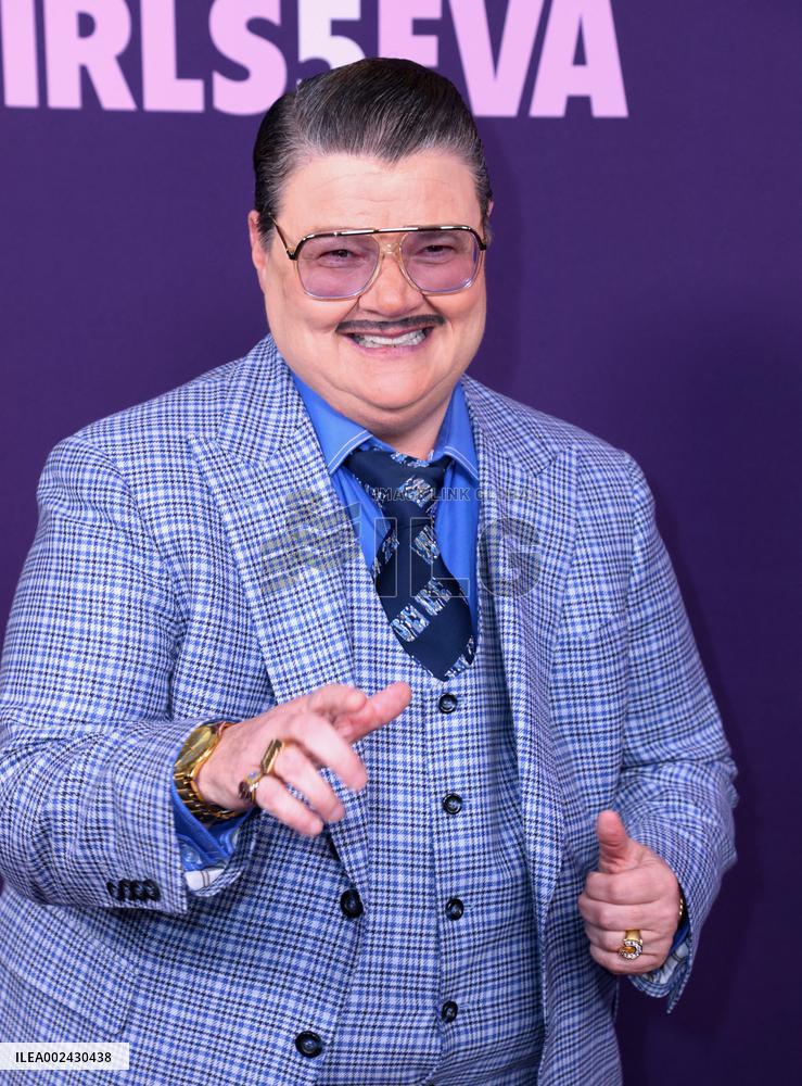 Girls5eva Premiere - NYC