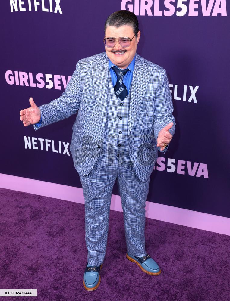 Girls5eva Premiere - NYC