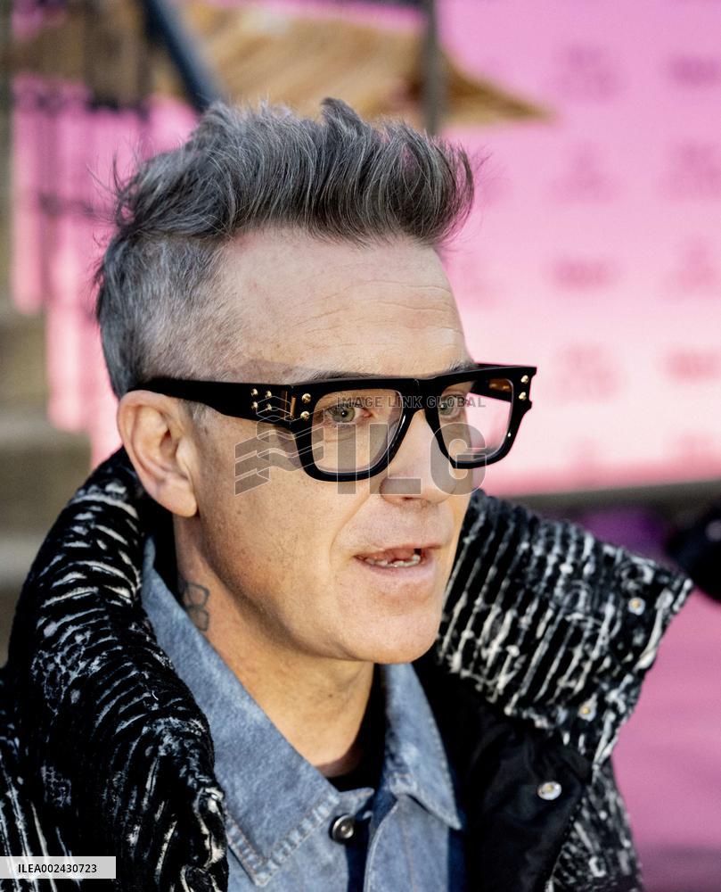 Robbie Williams Exhibition - Amsterdam