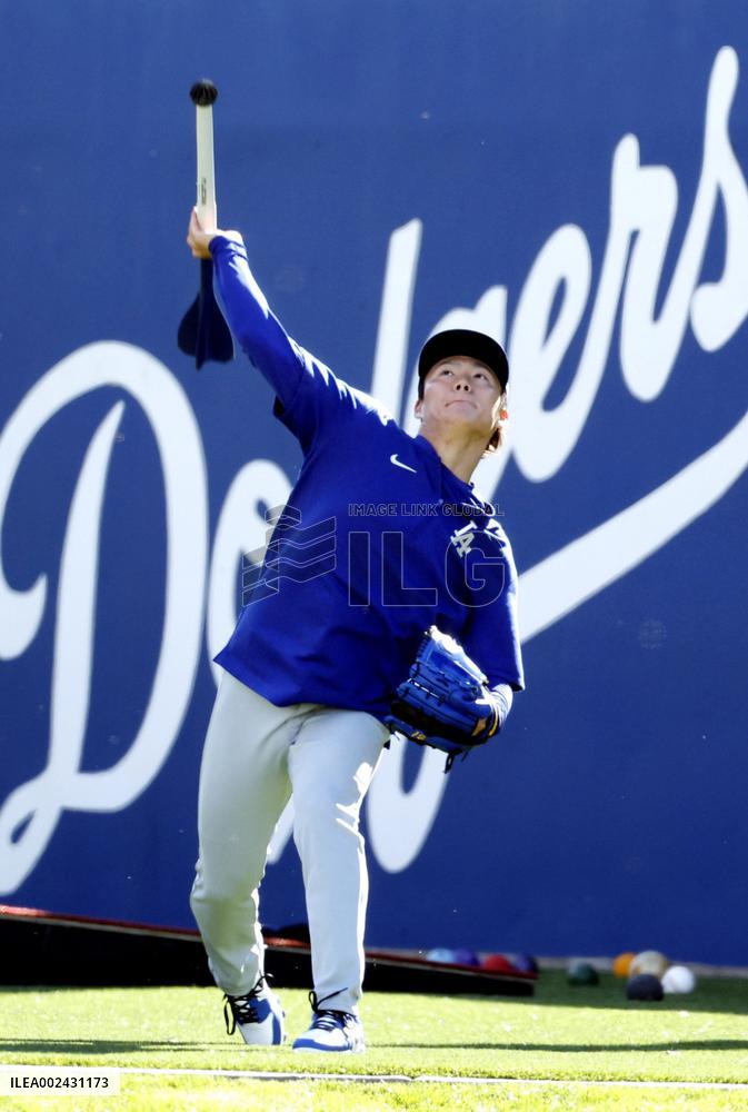 Baseball: MLB spring training