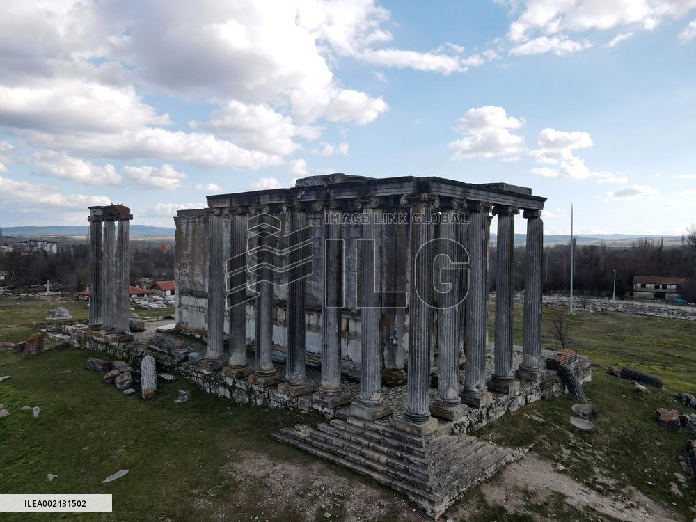 TÜRKIYE-KUTAHYA PROVINCE-AIZANOI ANCIENT CITY
