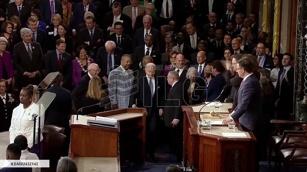 Biden touts progress on economy, immigration despite wide disapproval