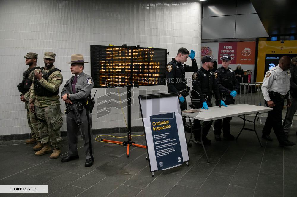 U.S.-NEW YORK-SUBWAY-SECURITY