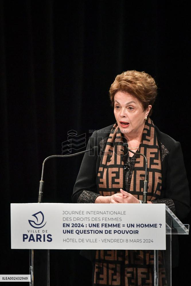 A Woman Equals A Man ? Conference - Paris