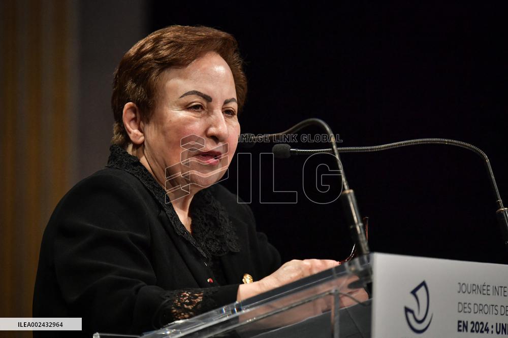 A Woman Equals A Man ? Conference - Paris