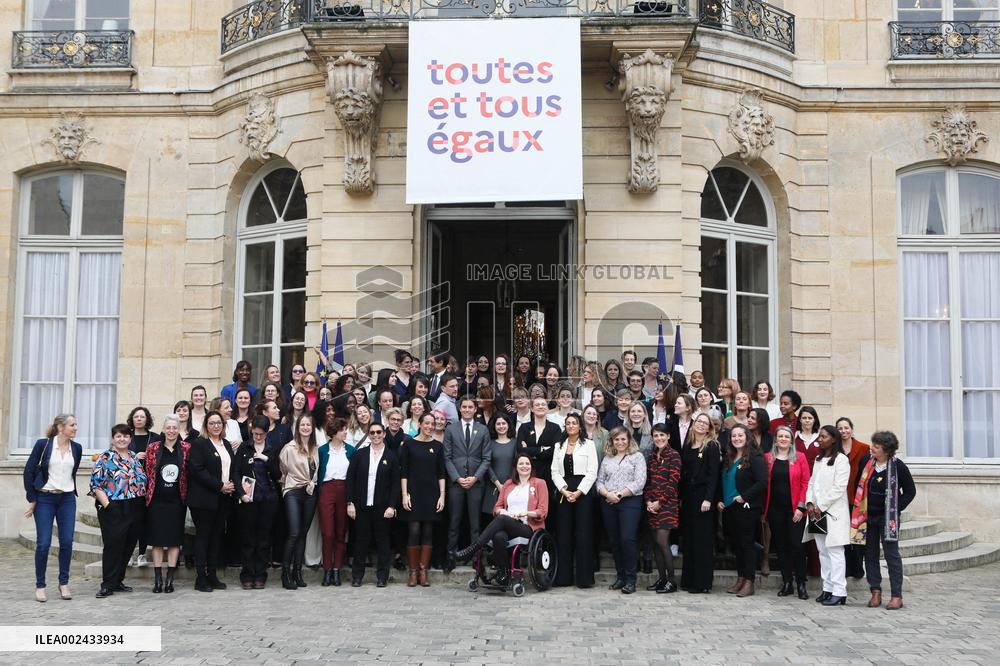 PM Attal Receives The Winners Of The 101 Women Entrepreneurs Competition - Paris