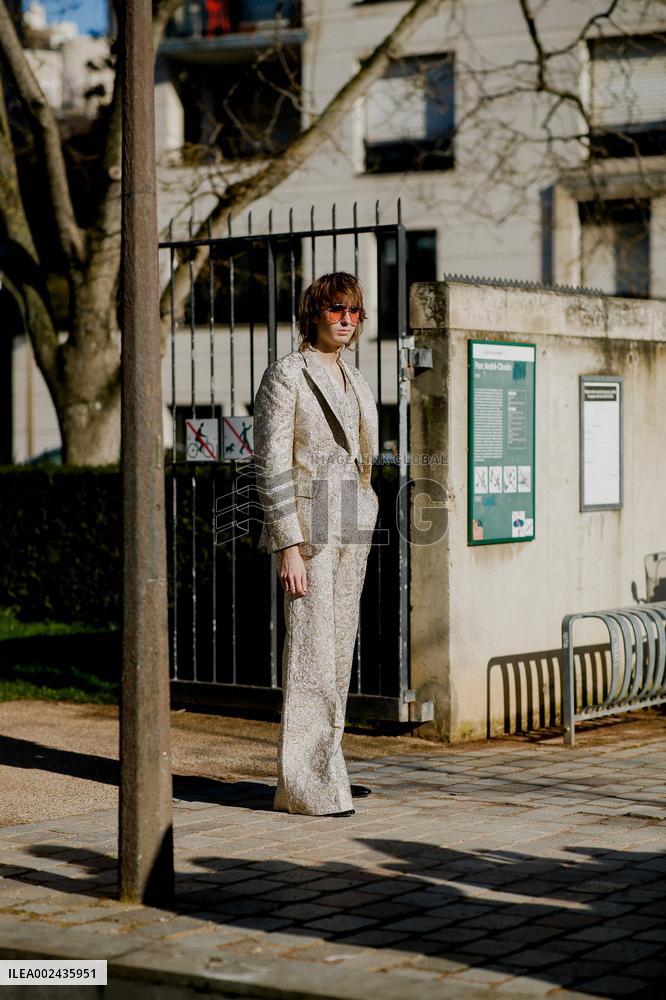 PFW - Stella McCartney Street Style