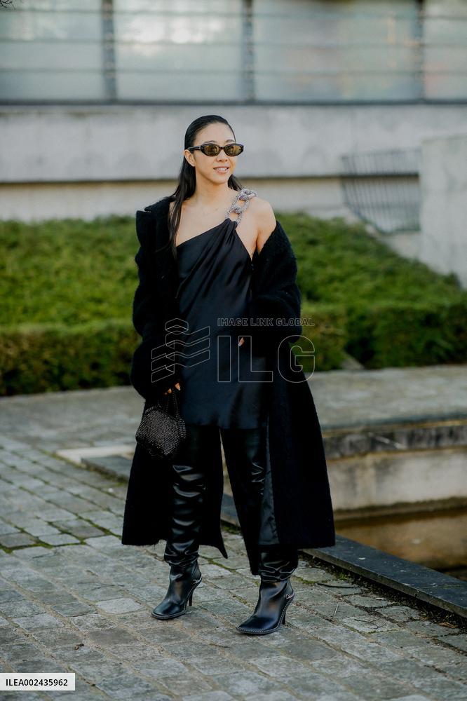 PFW - Stella McCartney Street Style