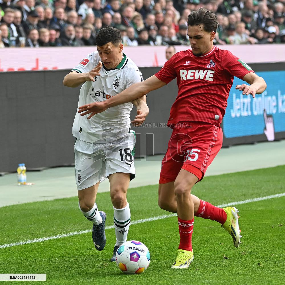 (SP)GERMANY-MOENCHENGLADBACH-FOOTBALL-BUNDESLIGA-MOENCHENGLADBACH VS COLOGNE