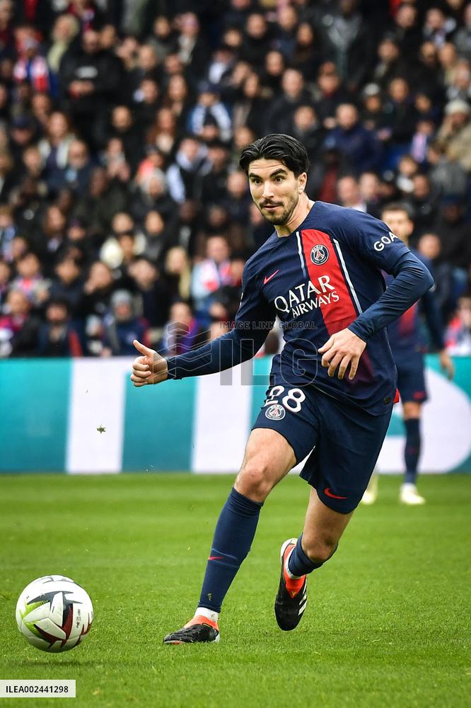 Ligue 1 match PSG v Stade de Reims