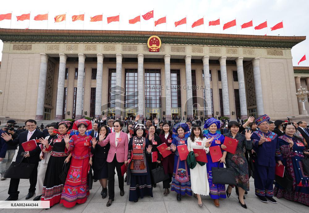 (TWO SESSIONS) CHINA-BEIJING-NPC-ANNUAL SESSION-CLOSING MEETING (CN)