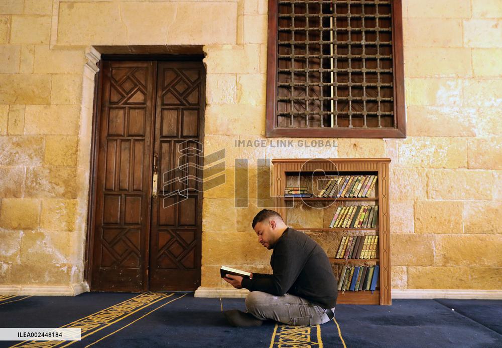 XINHUA PHOTOS OF THE DAY