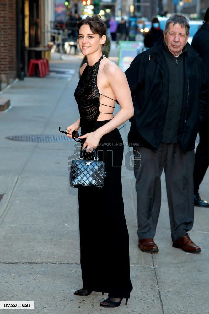 Kristen Stewart At The Late Show - NYC
