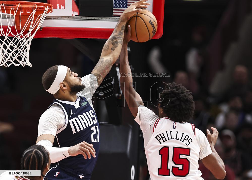 (SP)U.S.-CHICAGO-BASKETBALL-NBA-BULLS VS MAVERICKS