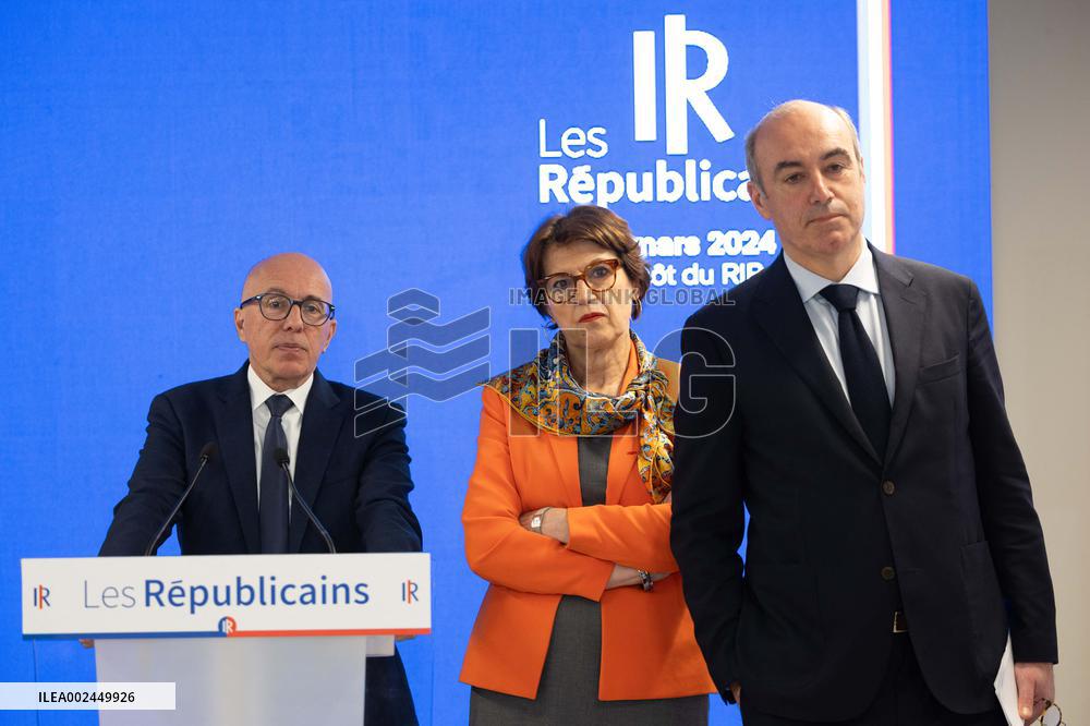 Les Republicains RIP on Immigration Press Conference - Paris
