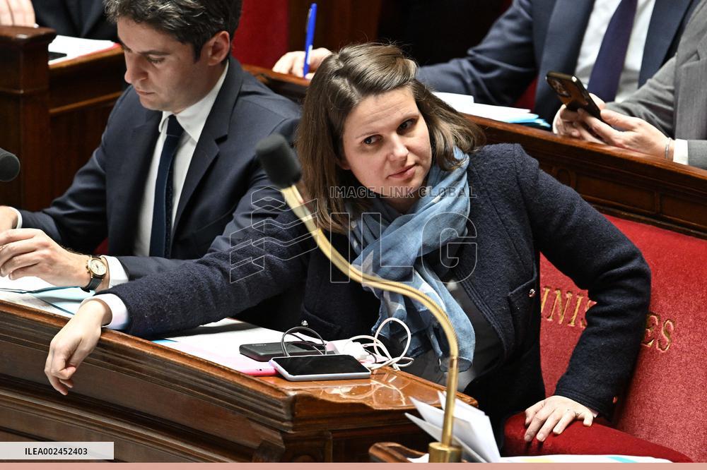 Questions to the Government - Paris.